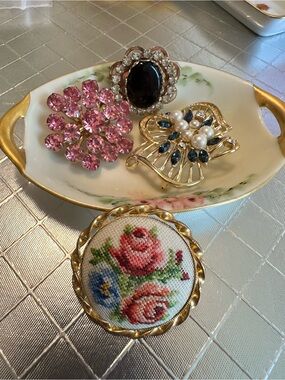 Beautiful vintage lot!